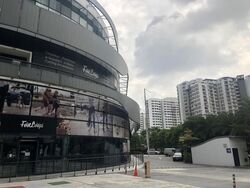 oxley-bizhub photo thumbnail #17